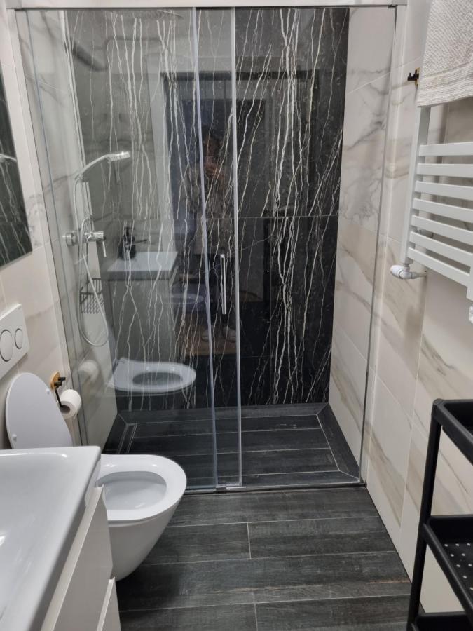 Apartament W Kamienicy Leilighet Poznań Eksteriør bilde